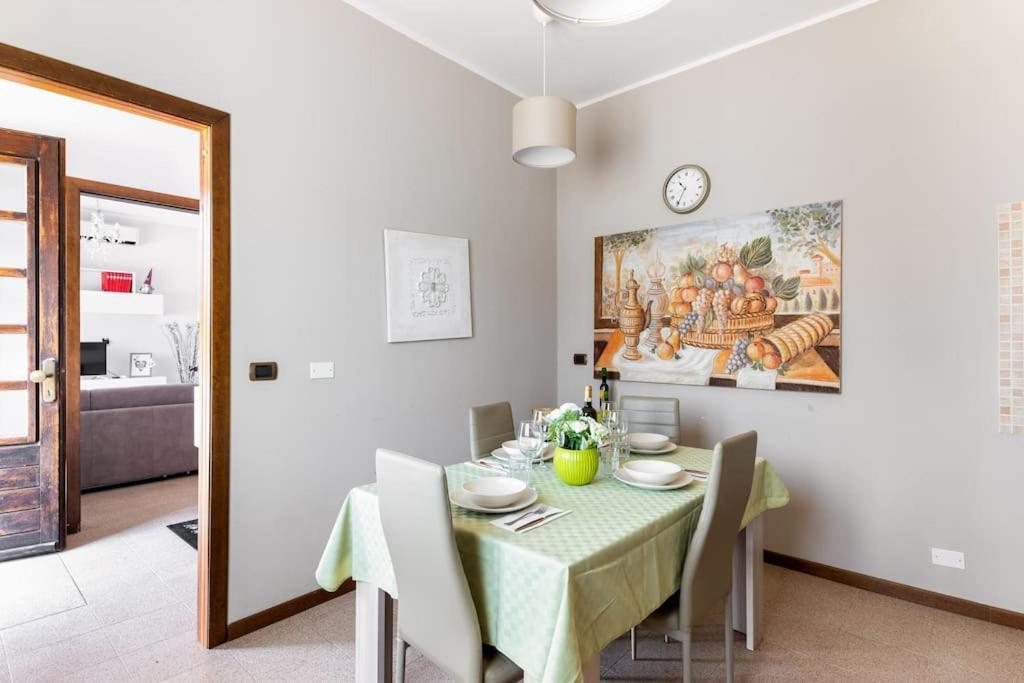 Apartamento “Casa Moderna Con Parcheggio Privato” Imola Exterior foto